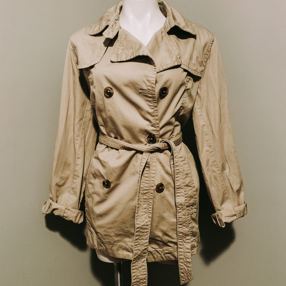 3/$25 - Gap Jacket NWOT